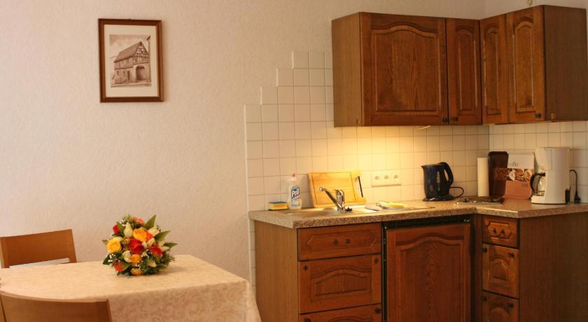 Gaestehaus Aladin コッヘム 部屋 写真