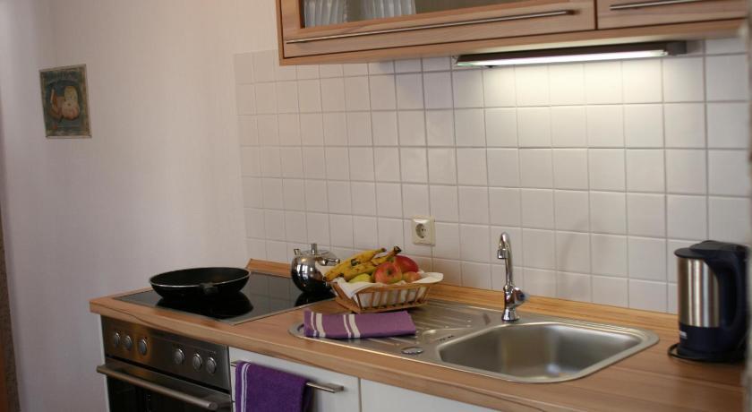 Gaestehaus Aladin コッヘム 部屋 写真
